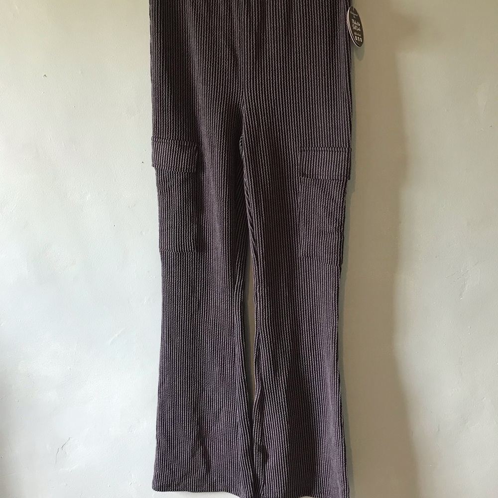 Ribbed Wide-Leg Cargo Pants - Black and White - Picture 1 of 7
